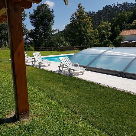 Quinta Da Tormenta -14 Pessoas- Cabeceiras De Basto 2 Casas E Piscina Privada Villa Exteriör bild