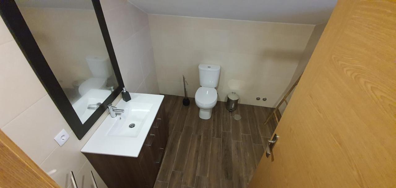Quinta Da Tormenta -14 Pessoas- Cabeceiras De Basto 2 Casas E Piscina Privada Villa Exteriör bild