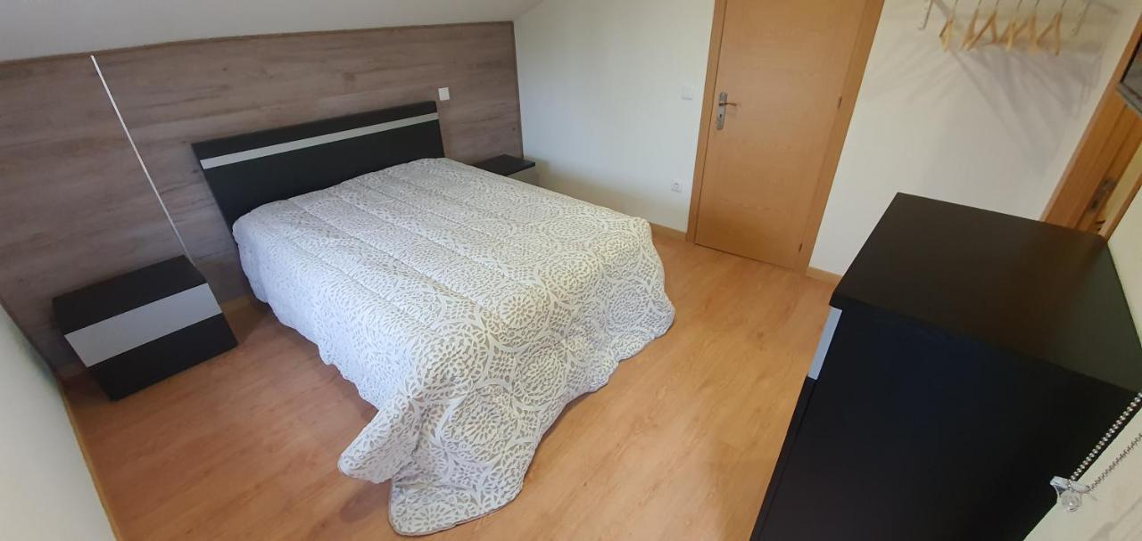 Quinta Da Tormenta -14 Pessoas- Cabeceiras De Basto 2 Casas E Piscina Privada Villa Exteriör bild