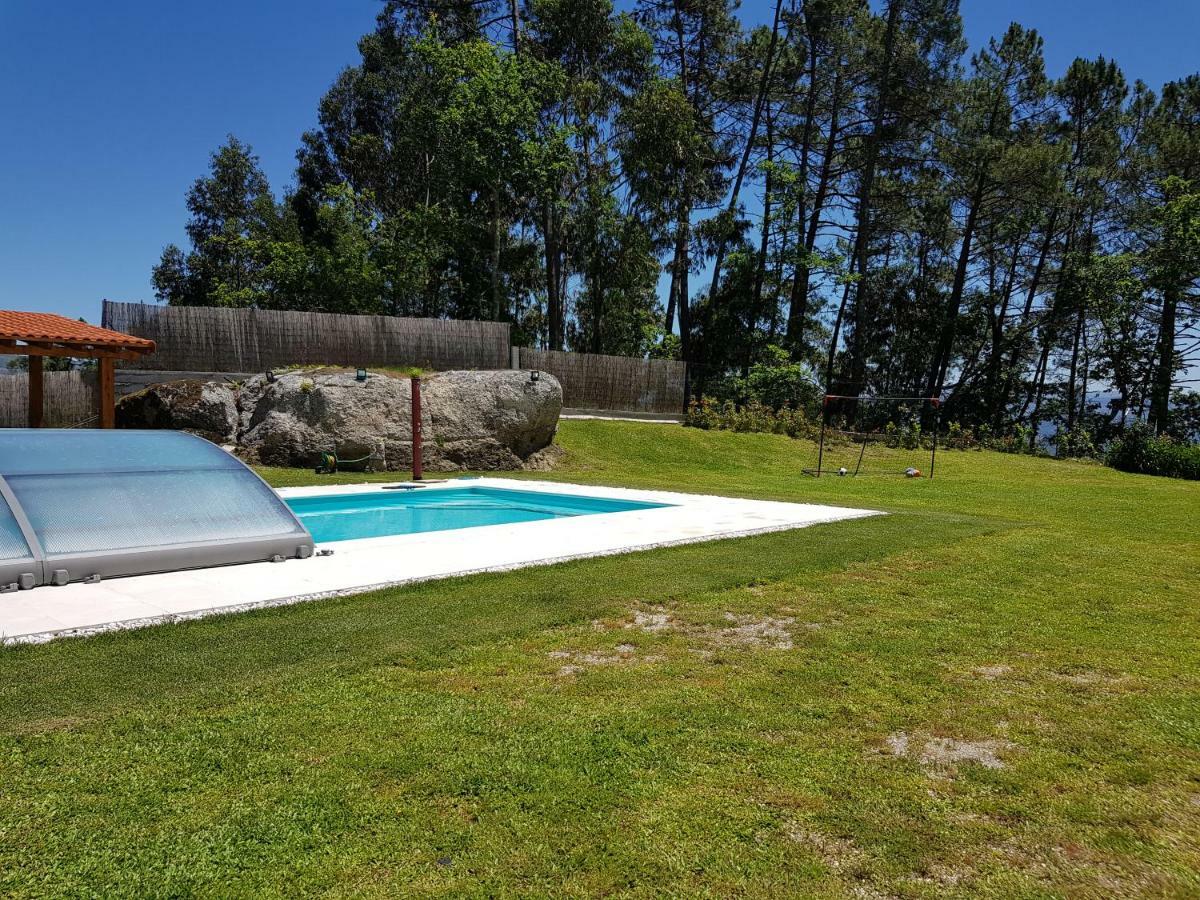 Quinta Da Tormenta -14 Pessoas- Cabeceiras De Basto 2 Casas E Piscina Privada Villa Exteriör bild